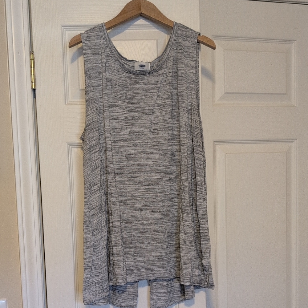 Old Navy Heathered Gray Open Back Tank Top